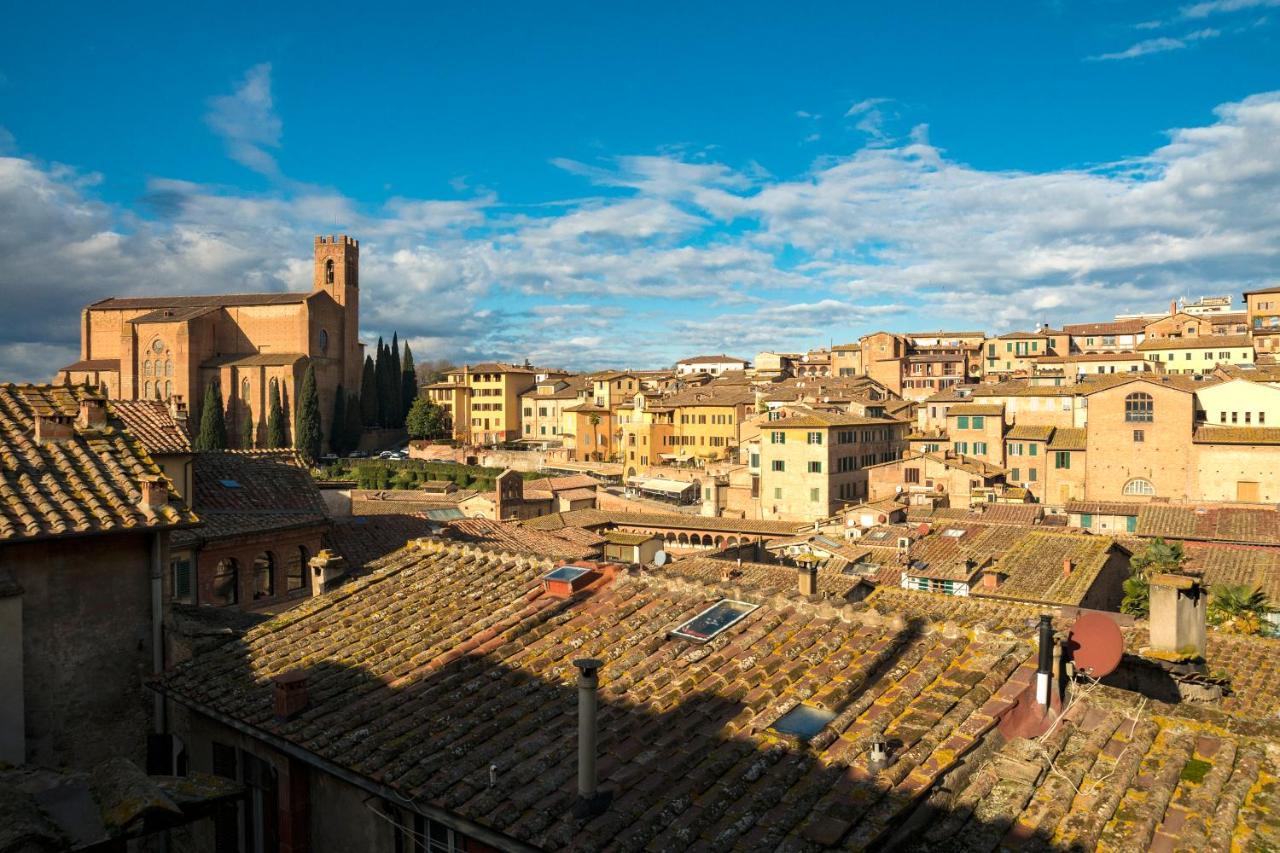 סיינה Dama Charming Apartment 100M From Piazza Del Campo מראה חיצוני תמונה